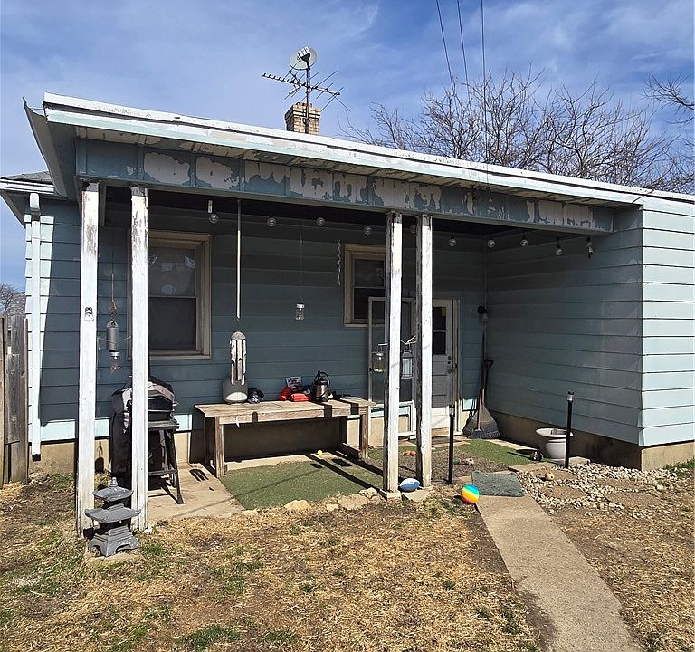 2nd image of 4208 Pleasant View Ave