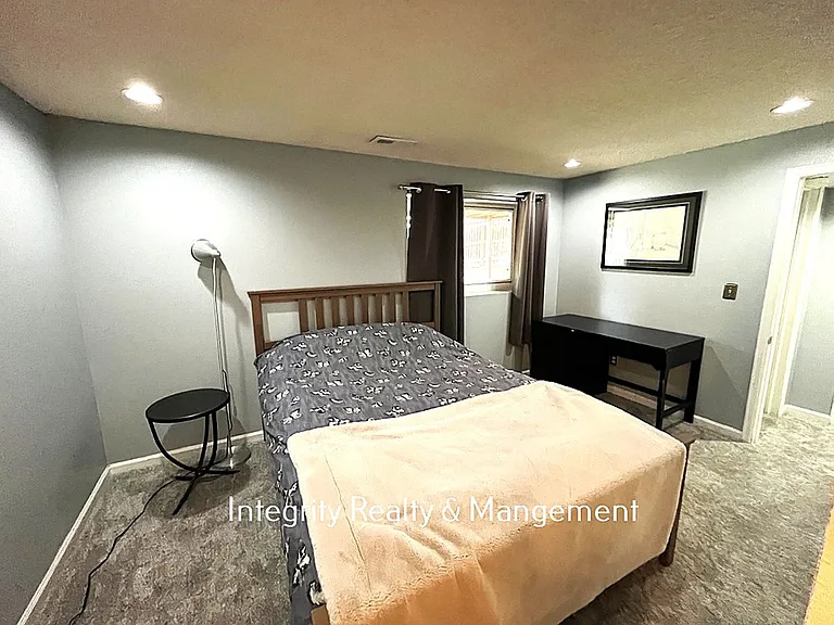 19151 E Garden Pl — Photo 20