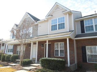 16815 Greenlawn Hills Ct, Charlotte, NC 28213