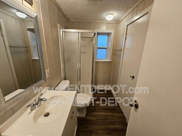 1100 Washington Ave APT A