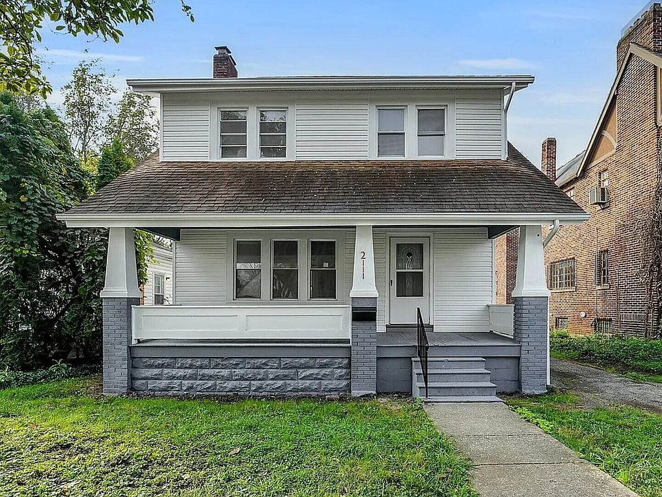 1st image of 2111 Willamont Ave