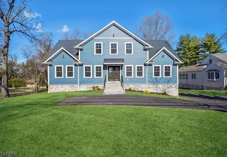 64 Meyersville Rd — Photo 1