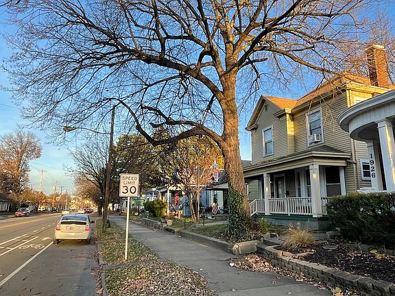 View up the street towards Clarksville and Louisville.