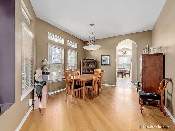 4th image of 1100 Oxford Ct #0