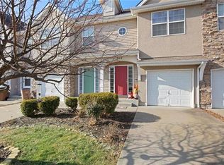212 Mott Dr, Raymore, MO 64083