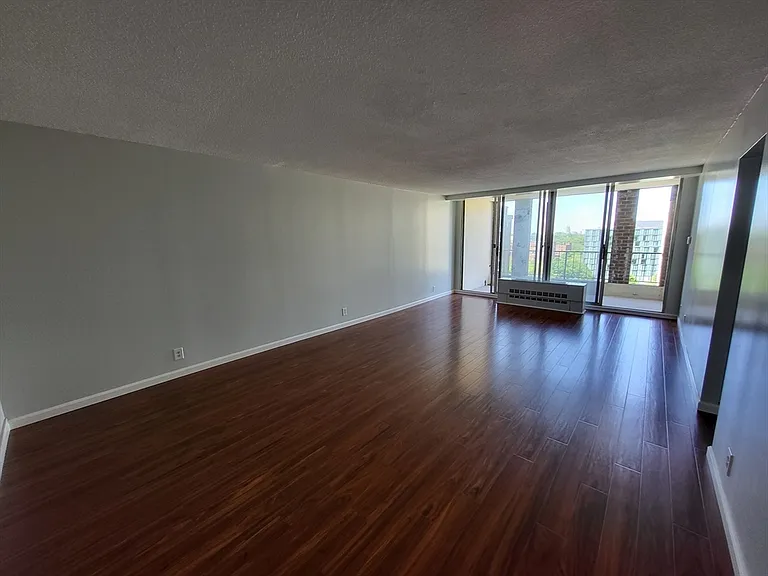 77 Pond Ave #1103 — Photo 2