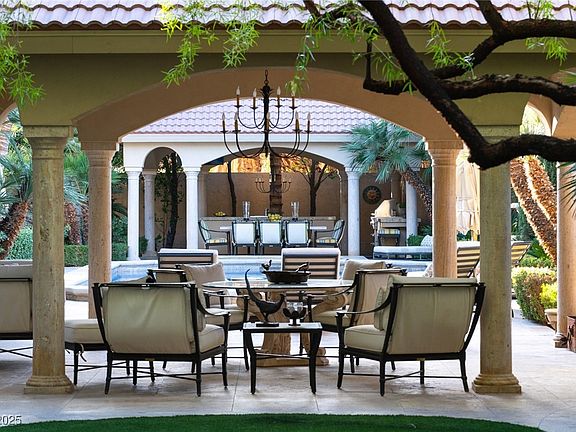 4th image of 3074 Monte Rosa Ave