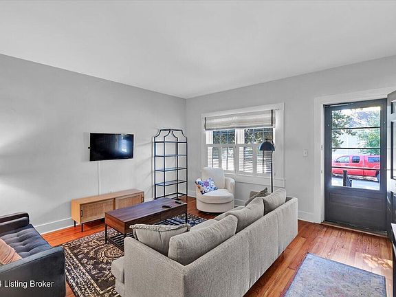 5th image of 2207 Wibben Ave