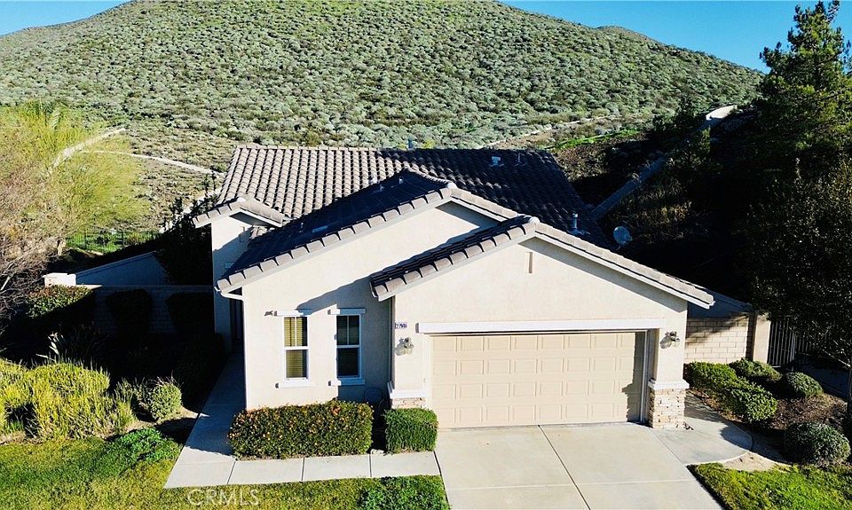 1st image of 27946 Panorama Hills Dr