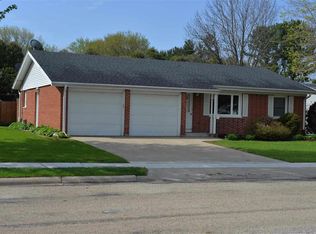 1320 Highland Rd, Rochelle, IL 61068