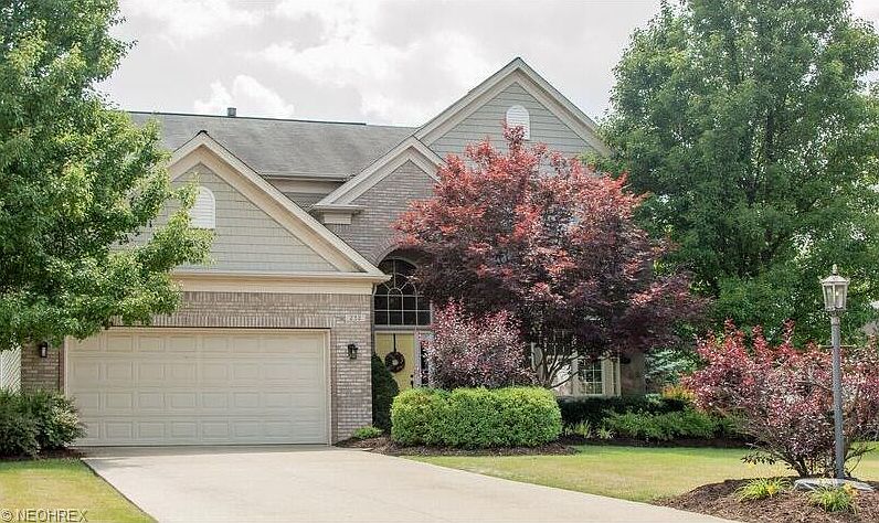 1st image of 232 Seiberling Dr