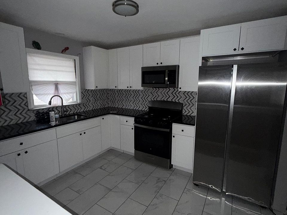 1st image of 1277 Broadway Unit 2