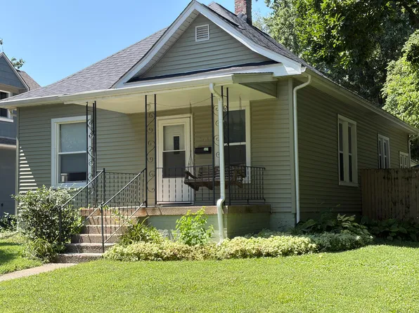 207 S Poplar St, Urbana, IL 61802