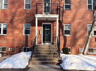 262 Regency Park Dr Unit 262, Agawam, MA 01001