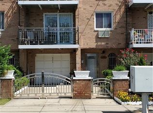 3242 Ely Ave, Bronx, NY 10469