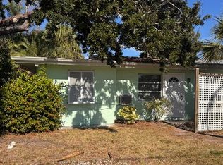 152 W Fray St, Englewood, FL 34223