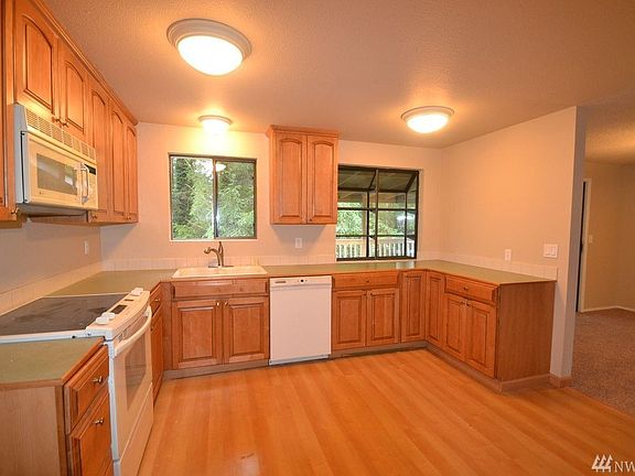5th image of 3908 56th Street Ct NW