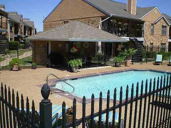 gated saltwater community pool