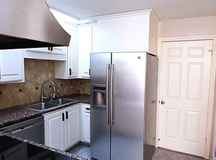 3350 McCue Rd APT 201, Houston, TX 77056