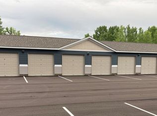 2431 Jefferson Rd #212, Northfield, MN 55057