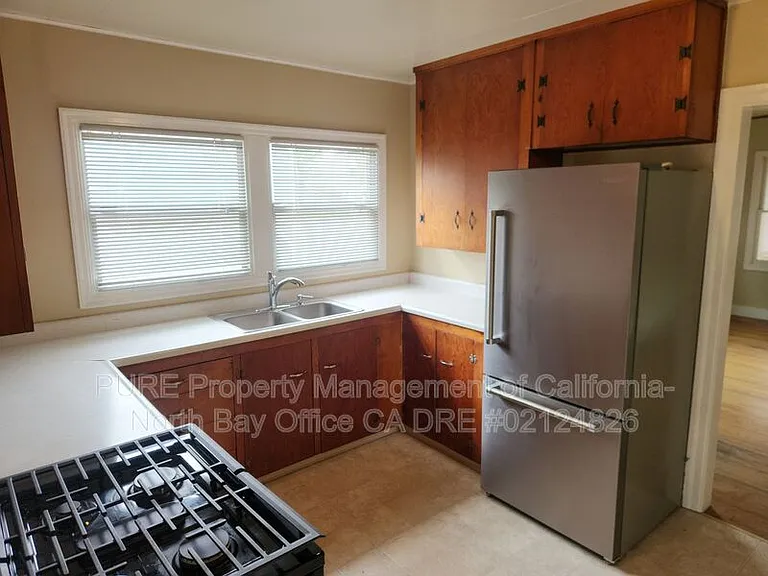 137 Wilson St — Photo 5