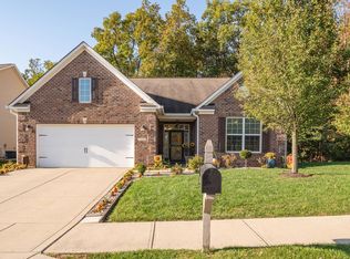 5330 W Hoge Dr, Bloomington, IN 47403