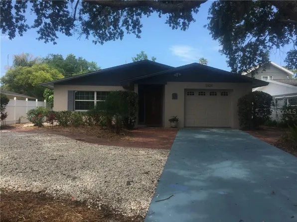 1024 Rhodes Ave, Sarasota, FL 34237
