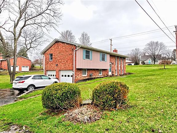 3rd image of 100 Wishart Dr