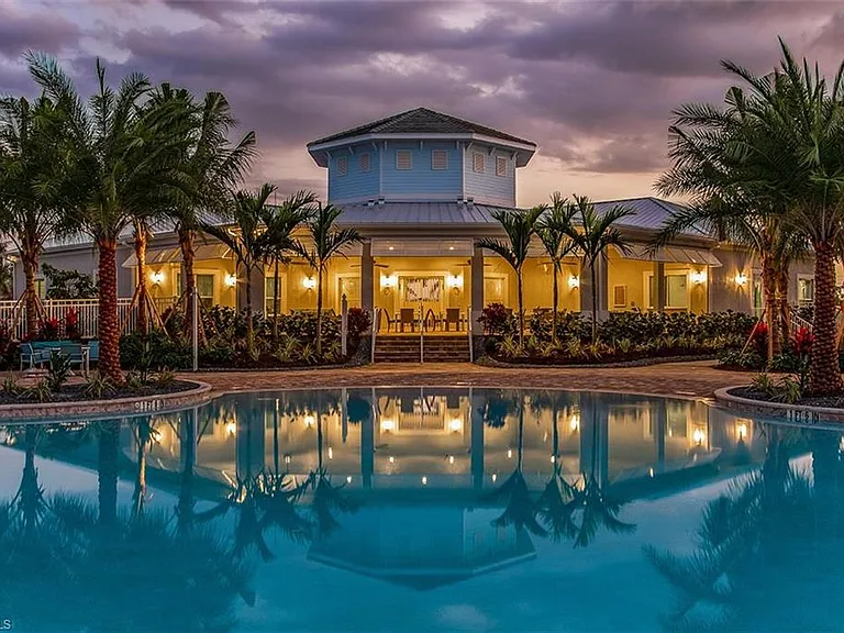 28165 Captiva Shell Loop — Photo 1