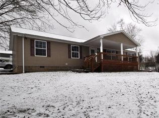 307 Harris St, Philo, OH 43771