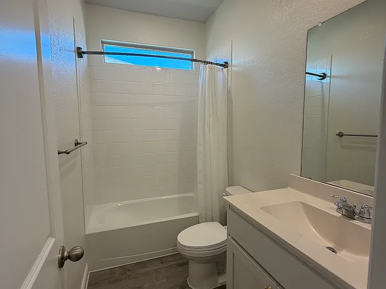 125 Hollytree Ln — Photo 25