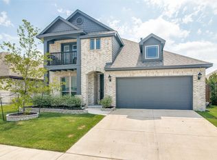 916 Bald Cypress Dr, Fate, TX 75087
