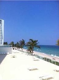 3rd image of 3900 Galt Ocean Dr APT 305
