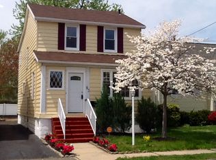 83 Hoy Ave, Fords, NJ 08863