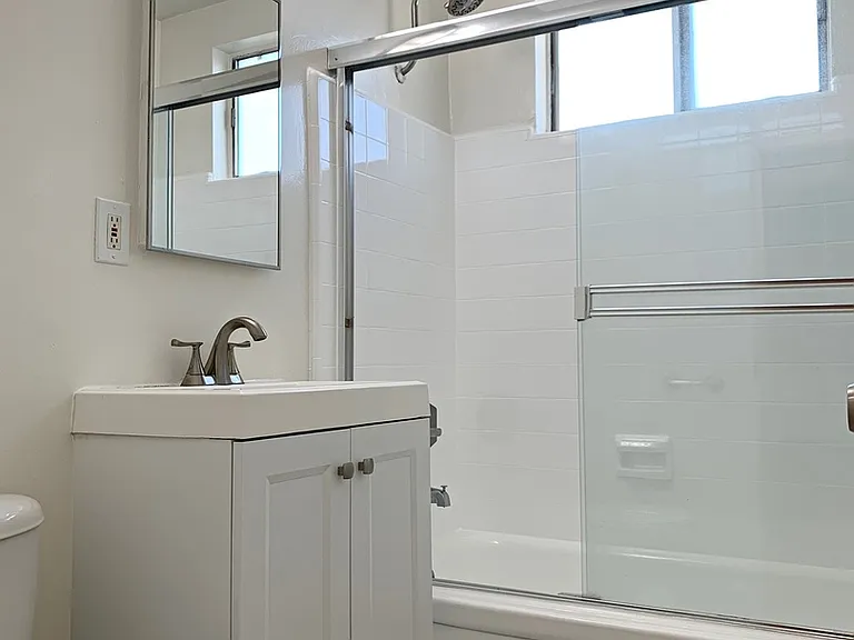 12811 Caswell Ave — Photo 12
