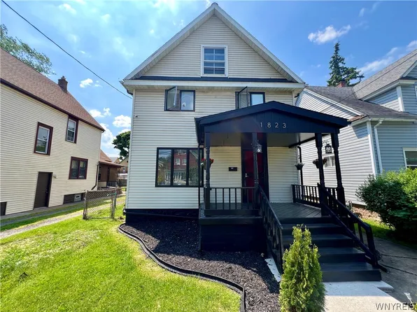 1823 Ontario Ave, Niagara Falls, NY 14305