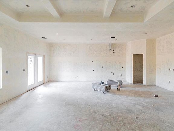 5th image of 3300 Poppey Ln