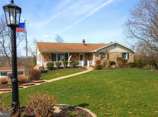 44 Walters Ln, Royersford, PA 19468