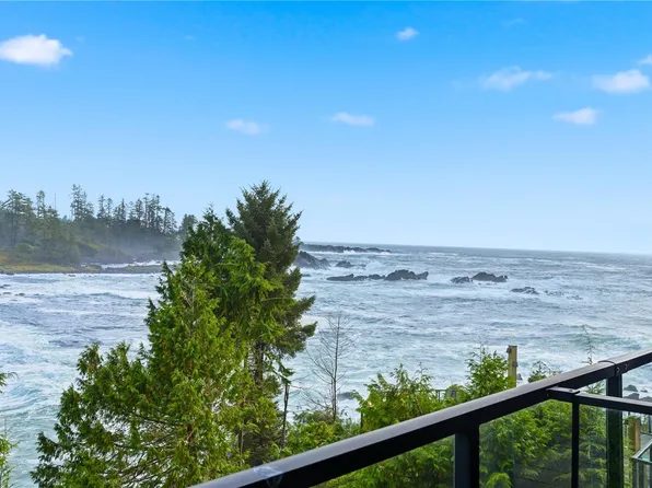 596 Marine Dr Unit 306, Ucluelet, BC V0R 3A0
