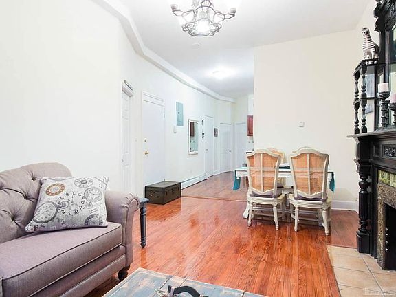 5th image of 268 Hancock St #2B
