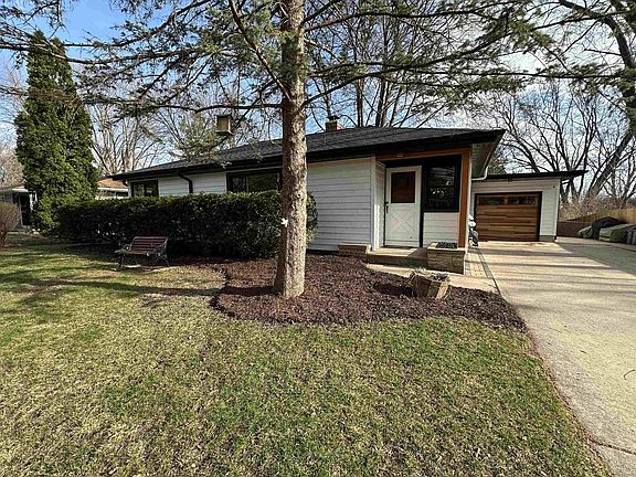 2nd image of 5009 East Buckeye Road