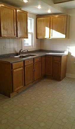 2nd image of 1807 S 5th St