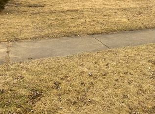 15213 Marshfield Ave, Harvey, IL 60426