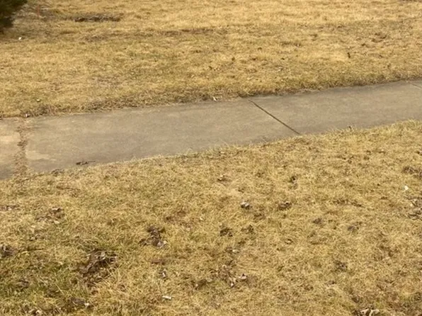 15213 Marshfield Ave, Harvey, IL 60426