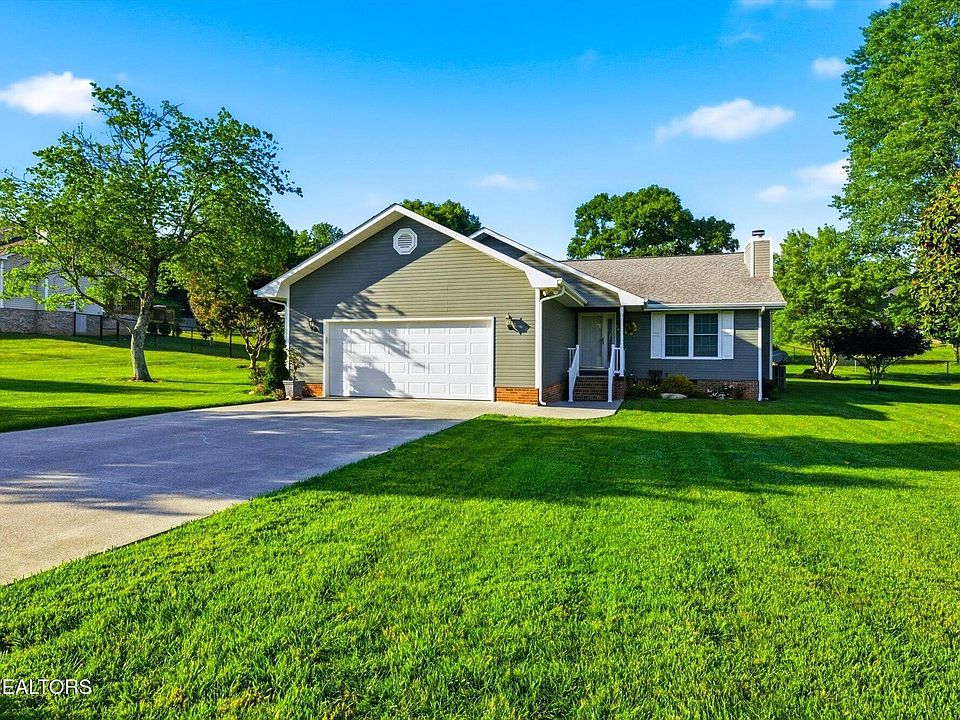 1st image of 1404 Housley Dr