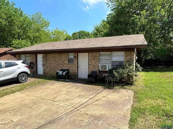 204-206 April Ct, Longview, TX 75604