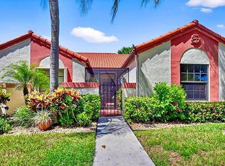 45 Centennial Ct, Deerfield Beach, FL 33442