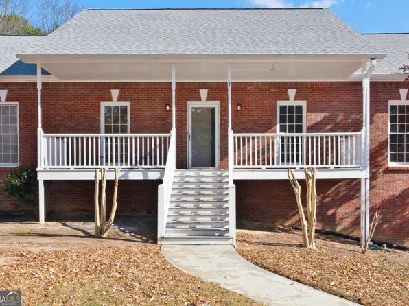 1448 Gates Mill Walk, Lawrenceville, GA 30045