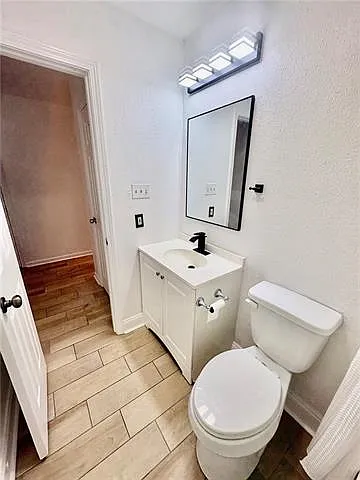 1507 Hickory St — Photo 8
