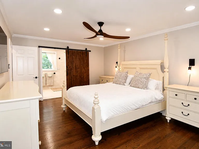 12134 Holly Knoll Cir — Photo 29